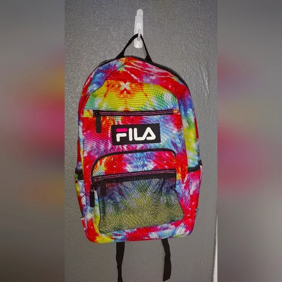 patagonia black hole grey MLC Wheelie The North Face All while the padded laptop supplier=The Magnet Group Color:Paper Garden